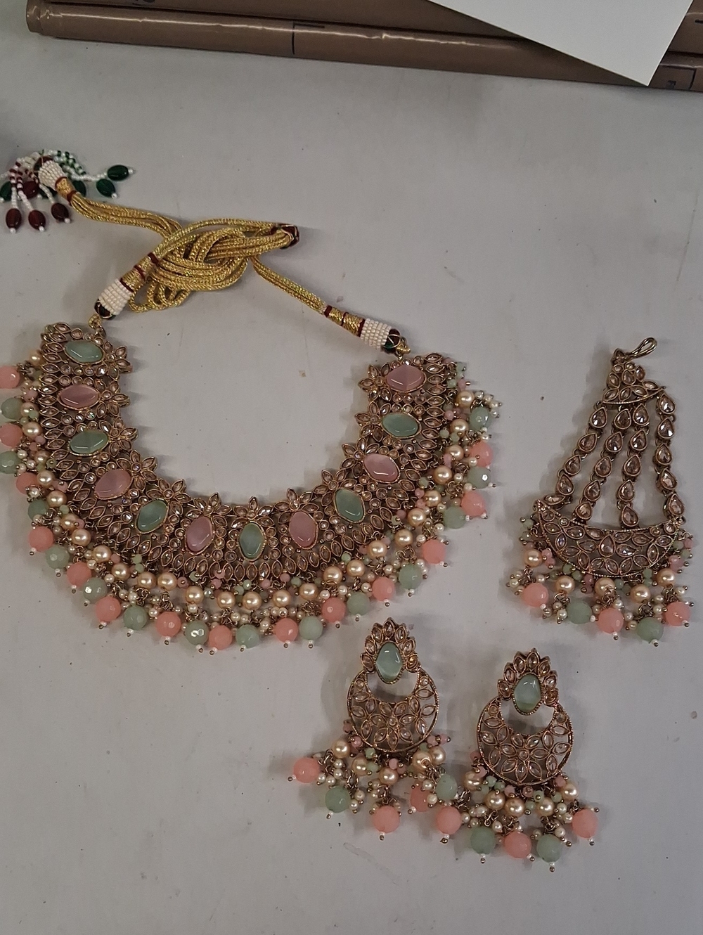 NWT Traditional Pakistani Bridal Choker Necklace Set, Pink Green Cream